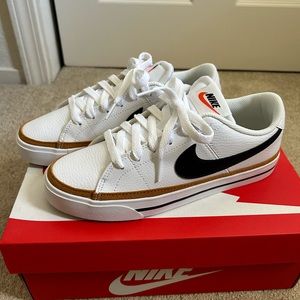 Nike Women’s Court Legacy Sneakers